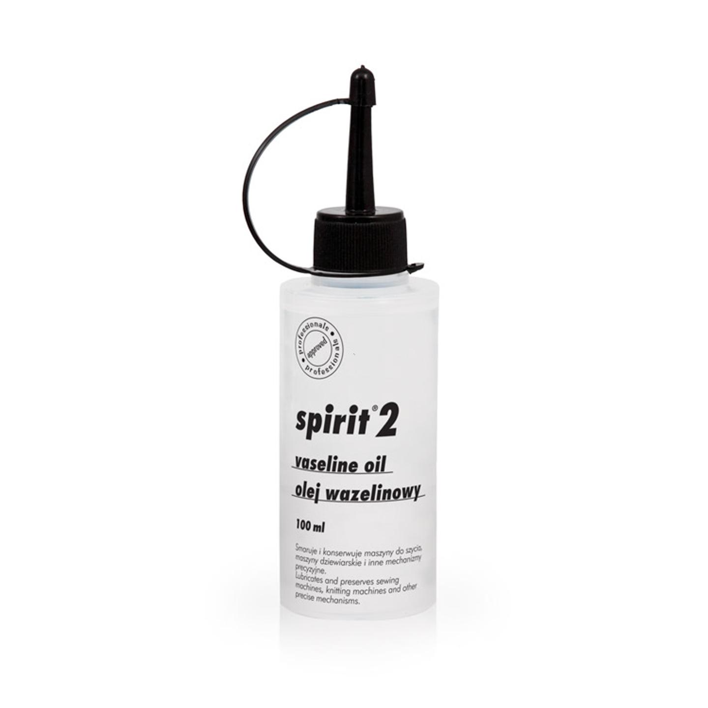 White mineral oil for sewing machines in oil lubricator 100 ml