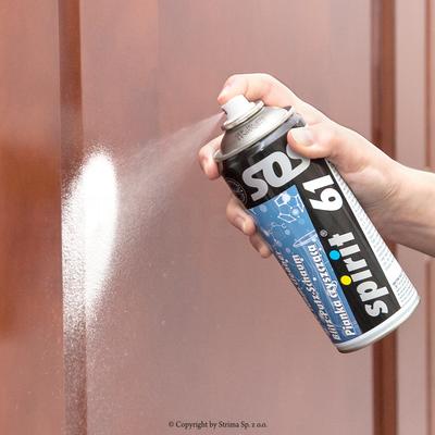 Active foam cleaner