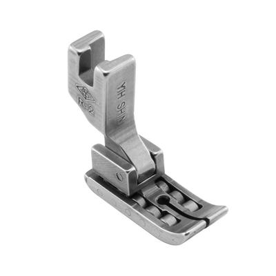 Roller foot for difficult fabrics