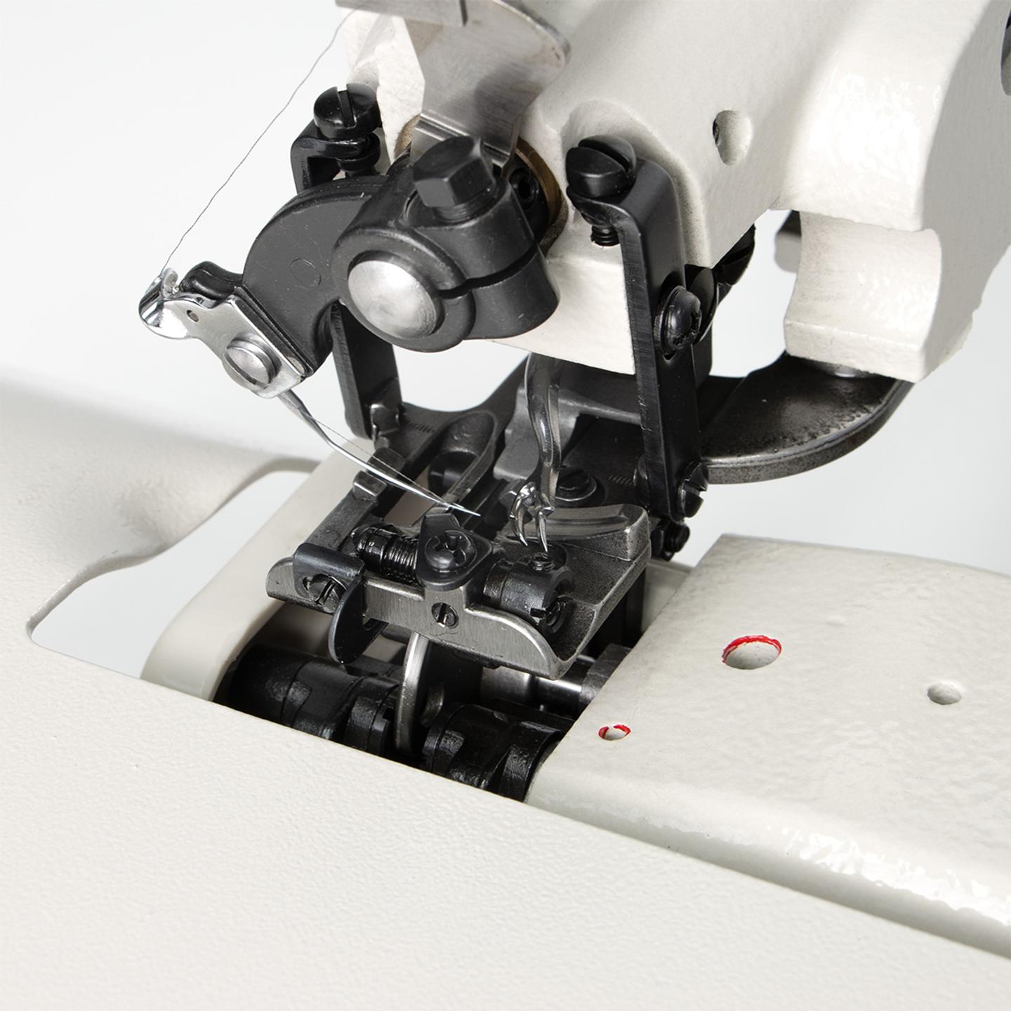 Blind stitch machine for light and medium materials, with AC Servo motor - the complete sewing machine