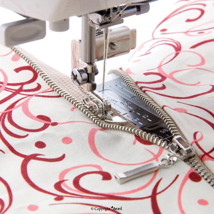 Stopka dwustronna, wąska do wszywania zamków (niskie mocowanie) do maszyn domowych