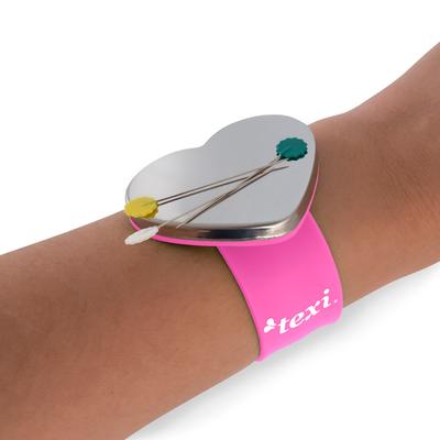 Magnetic bracelet, pink