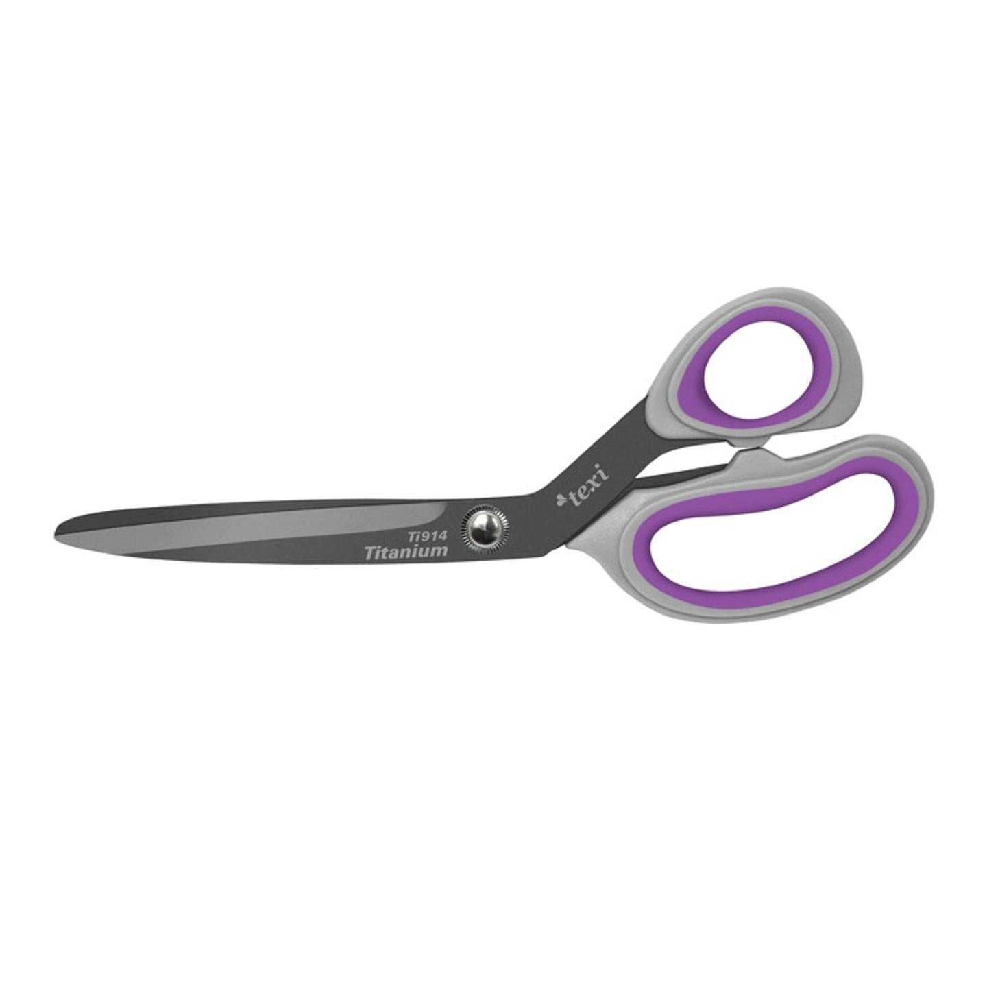 9 1/4" (23,5 cm) Titanium coated, professional dressmaker shears