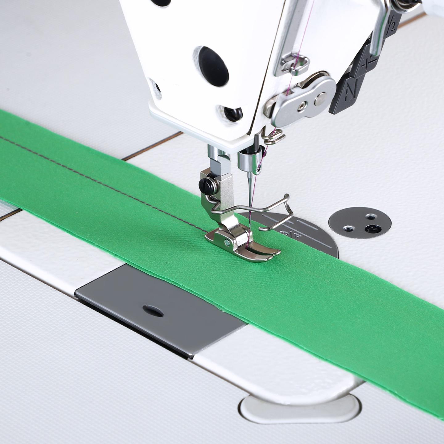 Stebnówka automatyczna 1-igłowa TEXI TRONIC 6F, lekkie i średnie materiały