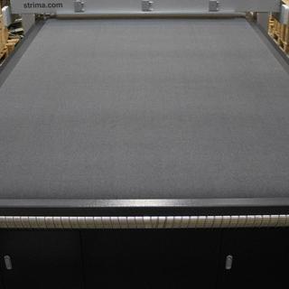 Mata podciśnieniowa do cuttera automatycznego TEXI XYZ 2517, gr. 2,6 mm, szer. 1800 mm, dł. 6840 mm, łączenie styczne (linearne)