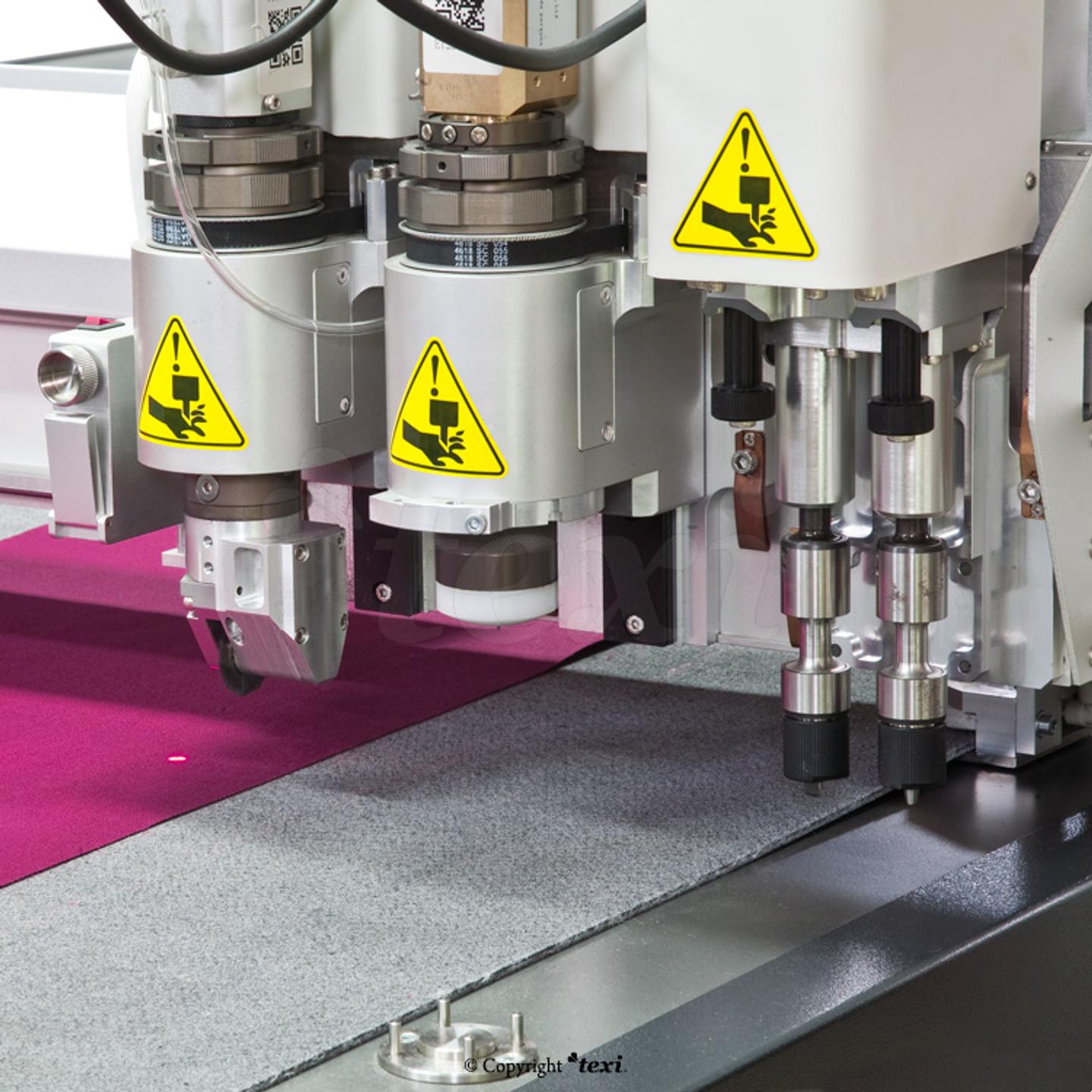 Single-layer cutter with computer, cutting width 170 cm