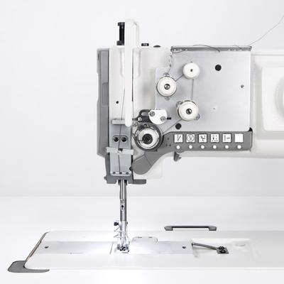 Lockstitch machine for sewing thick fabrics with automatic functions, unison feed and built-in motor - complete set
