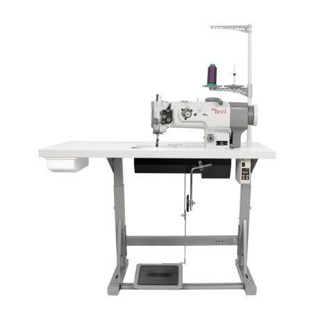 Lockstitch machine for sewing heavy materials with unison feed and built-in motor - complete set
